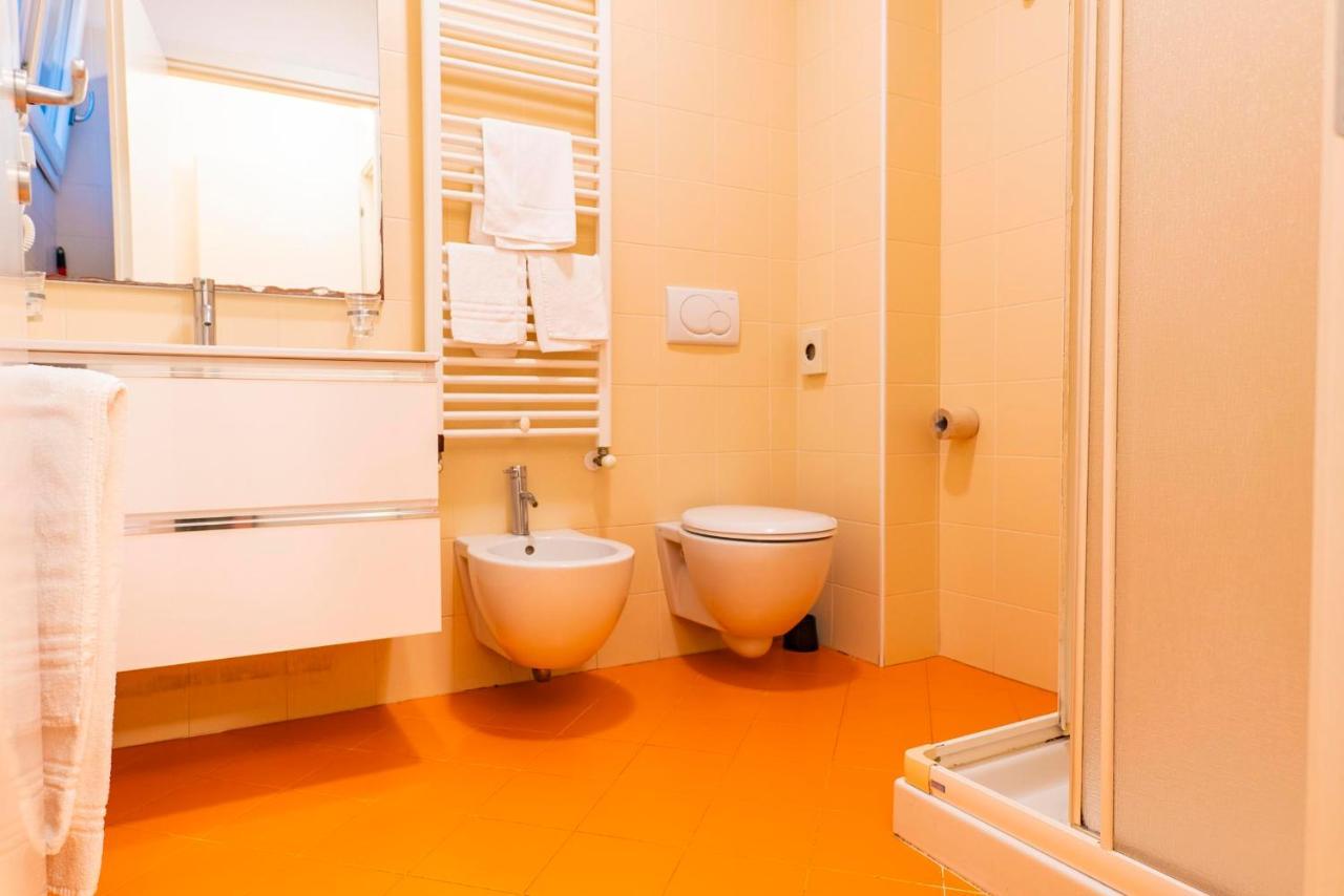 Residence Burano ลิโดดิเยโซโล ภายนอก รูปภาพ