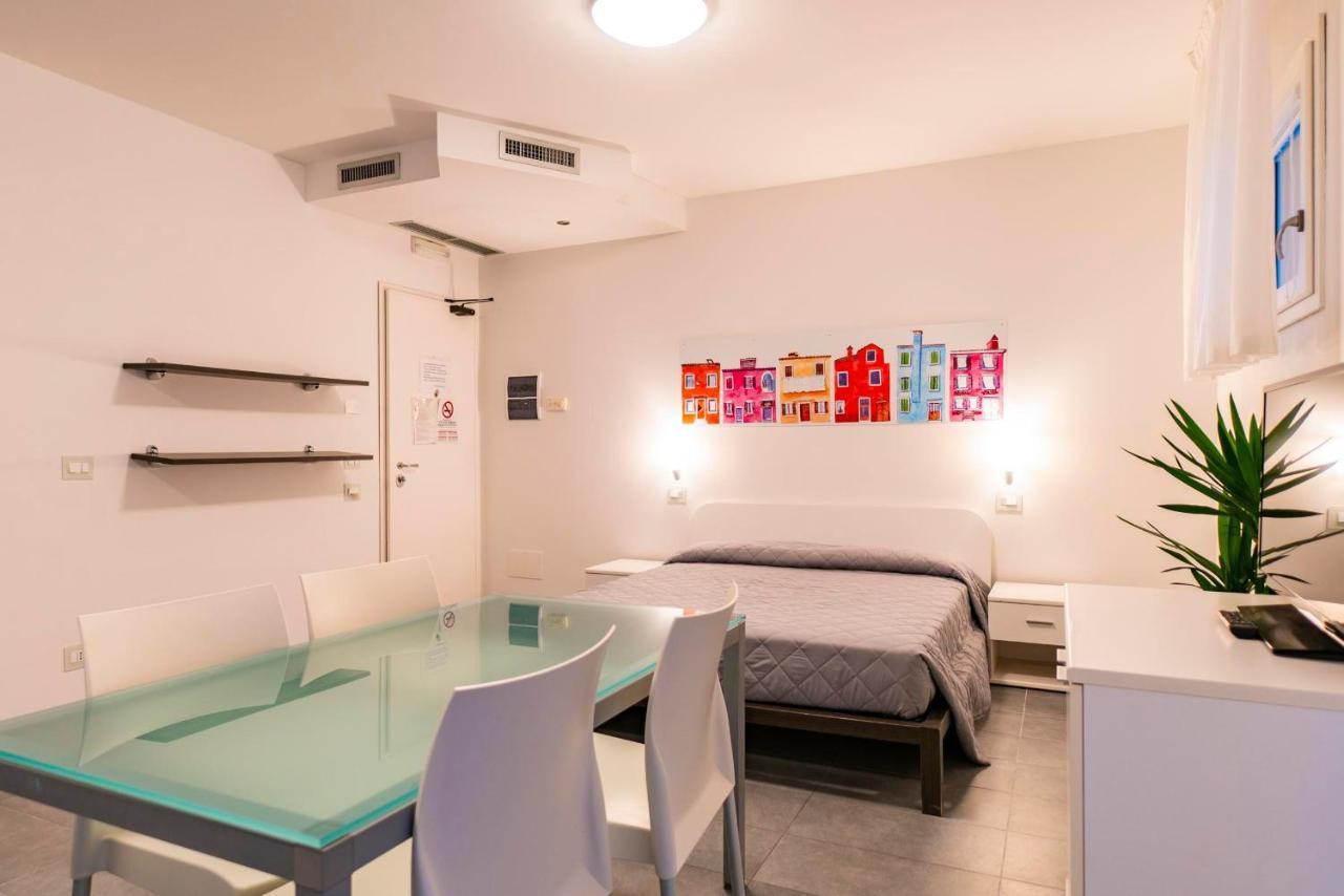 Residence Burano ลิโดดิเยโซโล ภายนอก รูปภาพ
