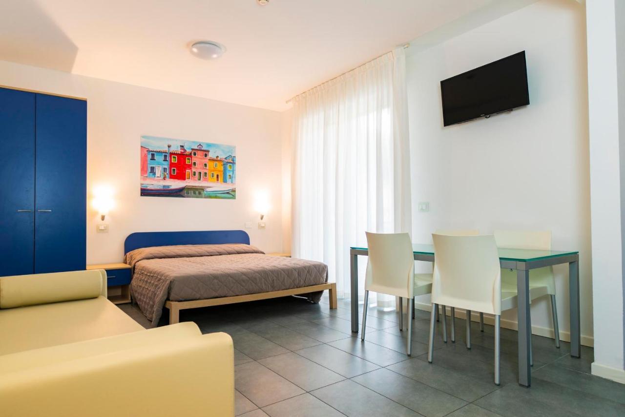 Residence Burano ลิโดดิเยโซโล ภายนอก รูปภาพ