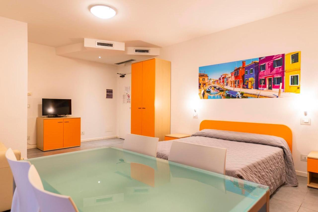 Residence Burano ลิโดดิเยโซโล ภายนอก รูปภาพ
