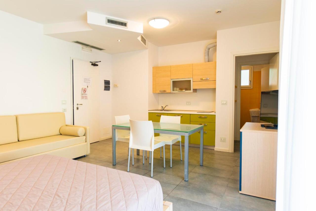 Residence Burano ลิโดดิเยโซโล ภายนอก รูปภาพ