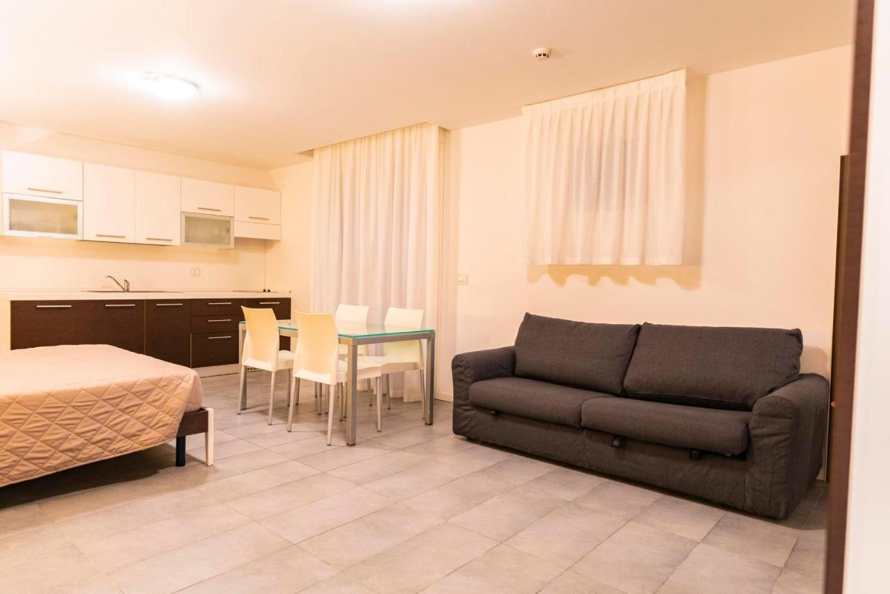 Residence Burano ลิโดดิเยโซโล ภายนอก รูปภาพ