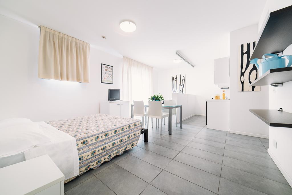 Residence Burano ลิโดดิเยโซโล ภายนอก รูปภาพ